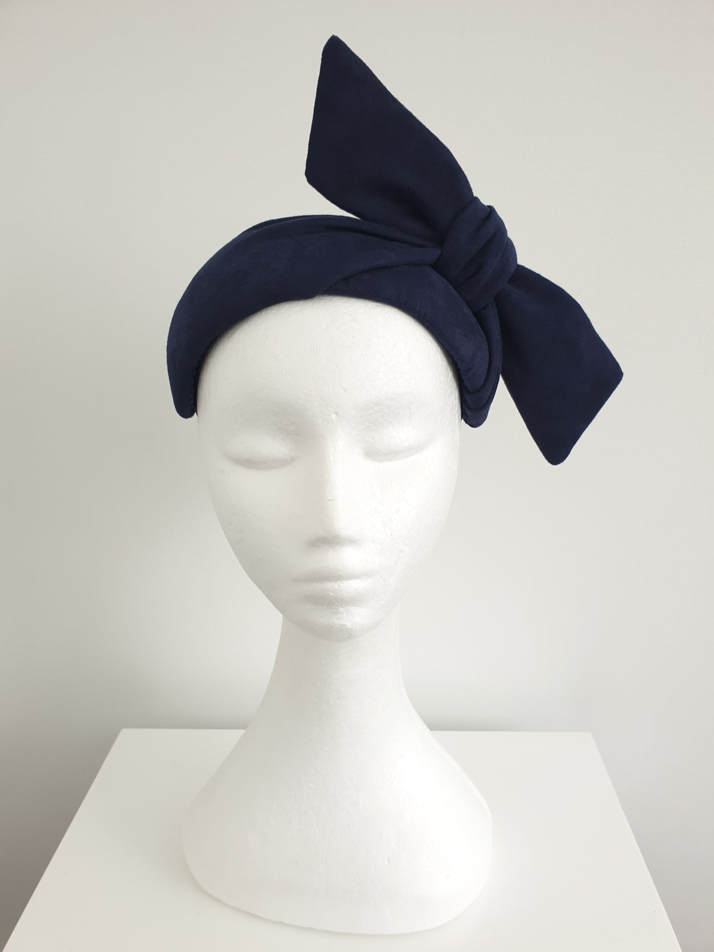 Miss Gracie. Womens Navy faux suede fascinator with bow