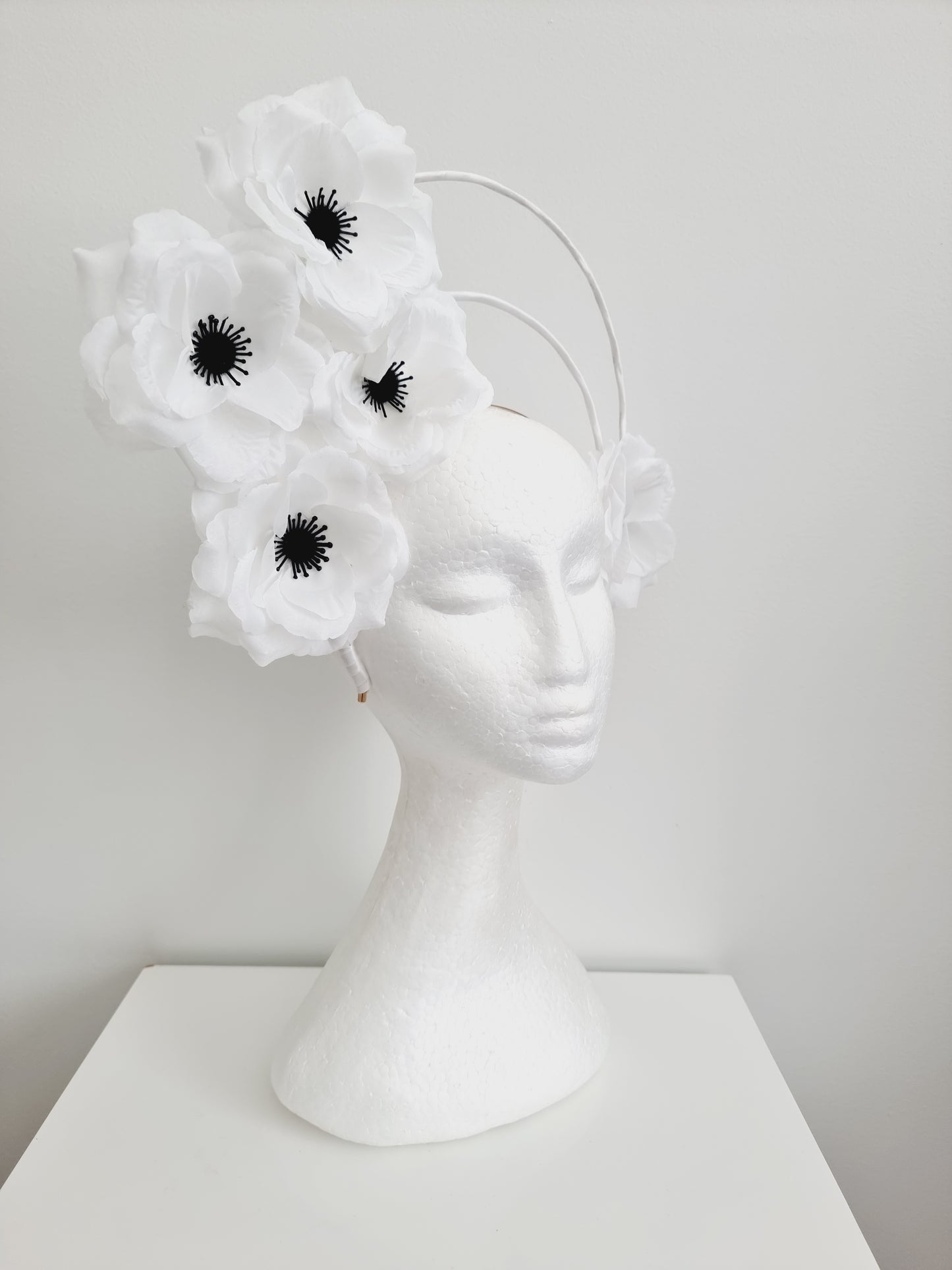 Miss Nikki. Womens double halo headband in Black and white