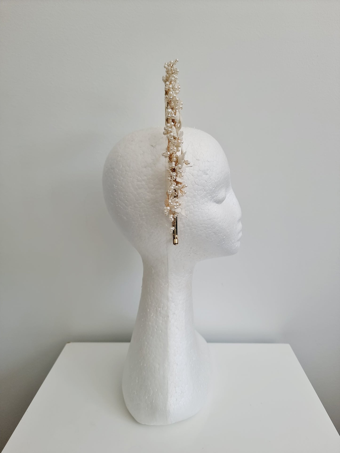 Miss Diana. Womens floral halo headband fascinator in gold and cream