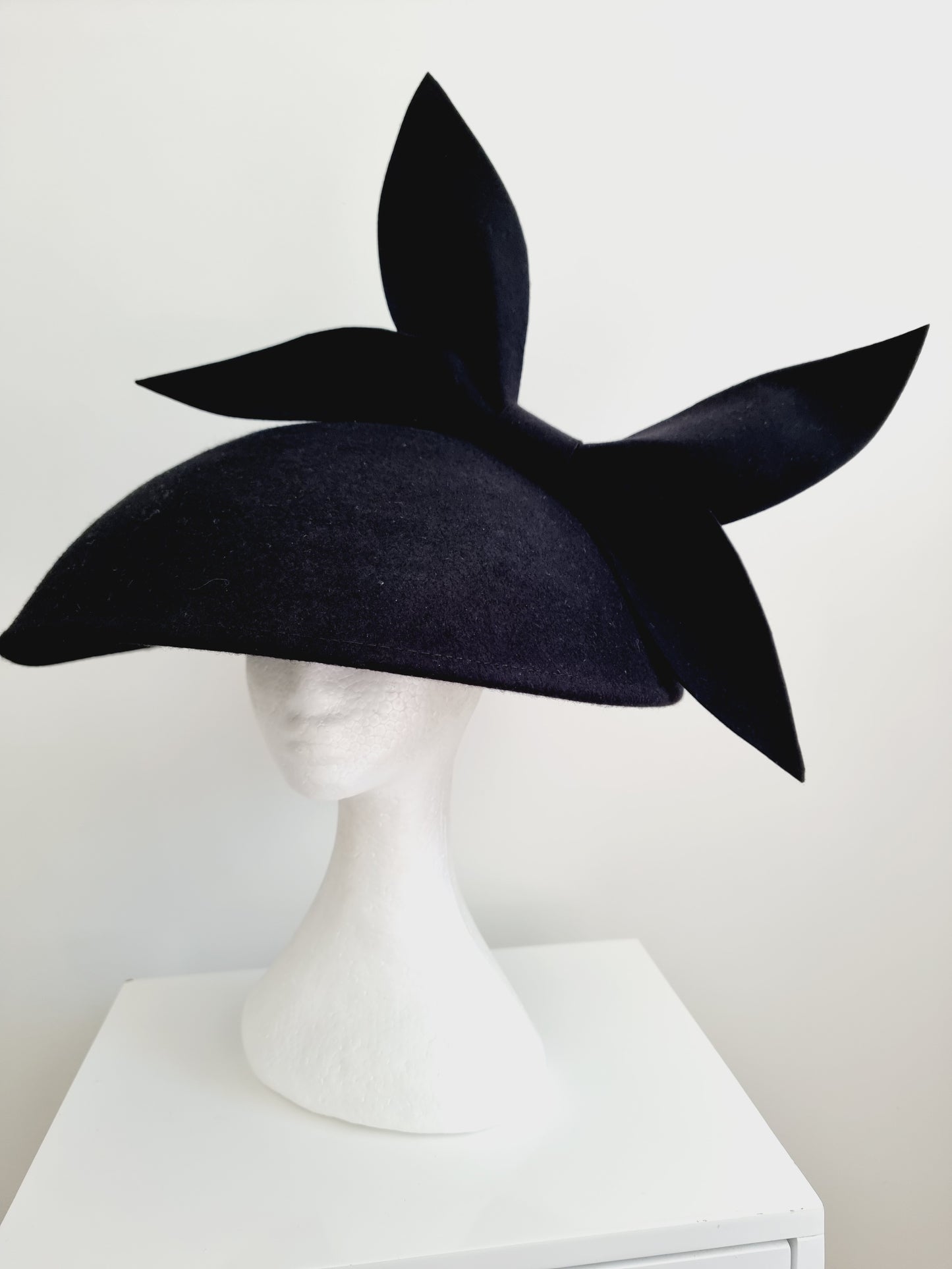 Miss Yasmin. Womens Black wool felt dome hat with double bow