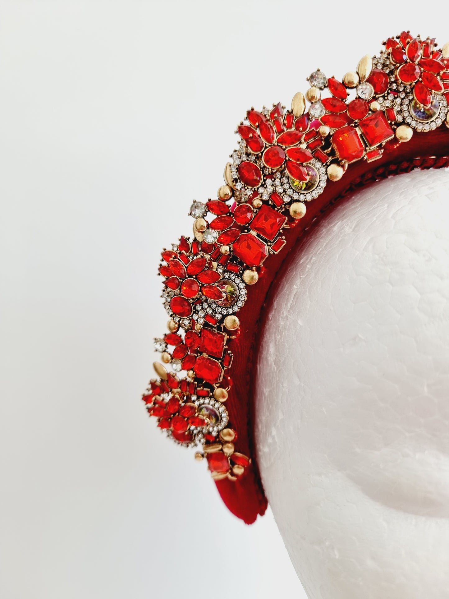 Miss Dakoda. Womens Red embellished headband with earings