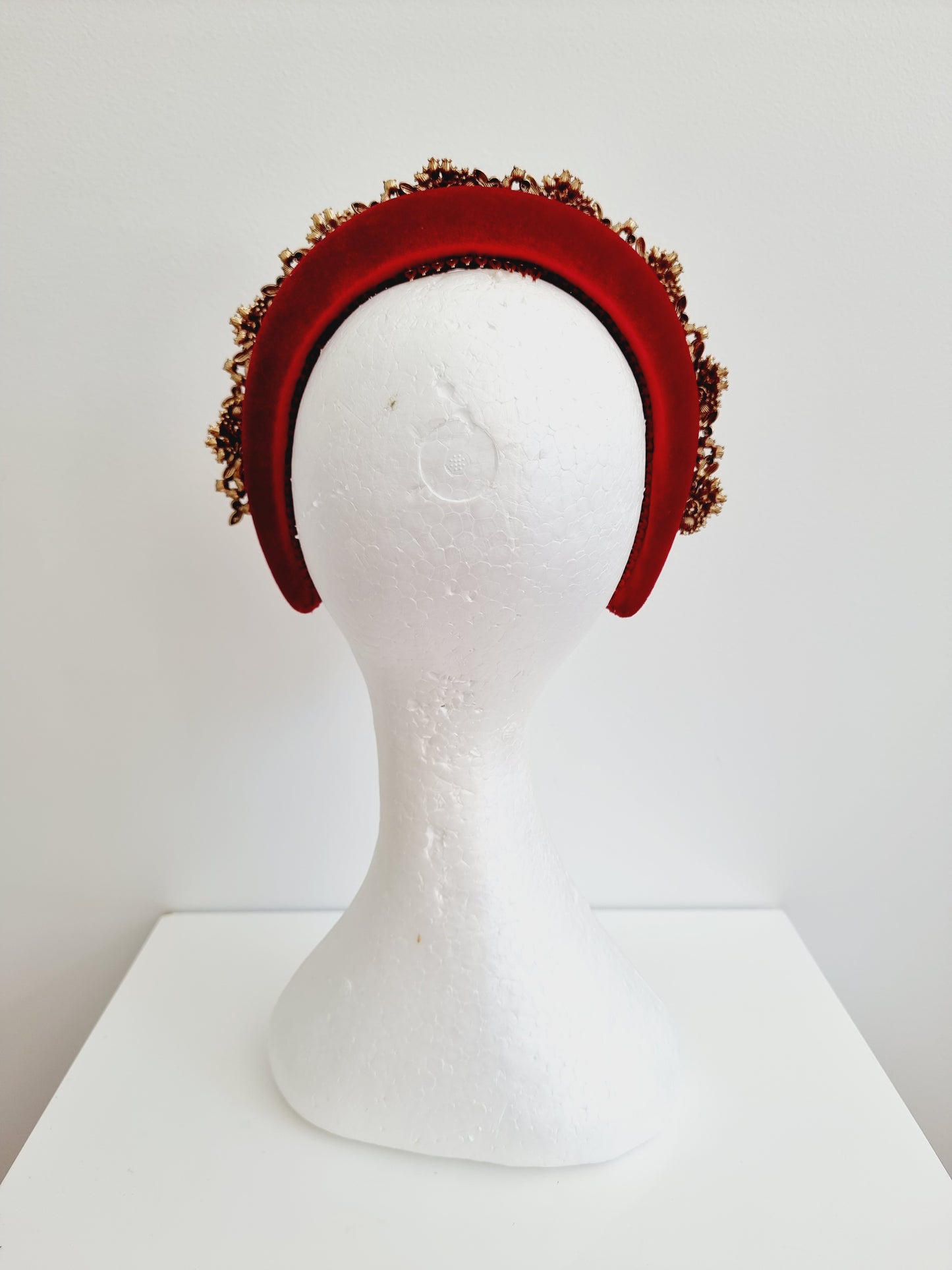 Miss Dakoda. Womens Red embellished headband with earings