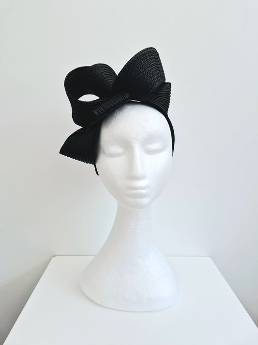 Miss Samantha. Womens braided loop fascinator in Black