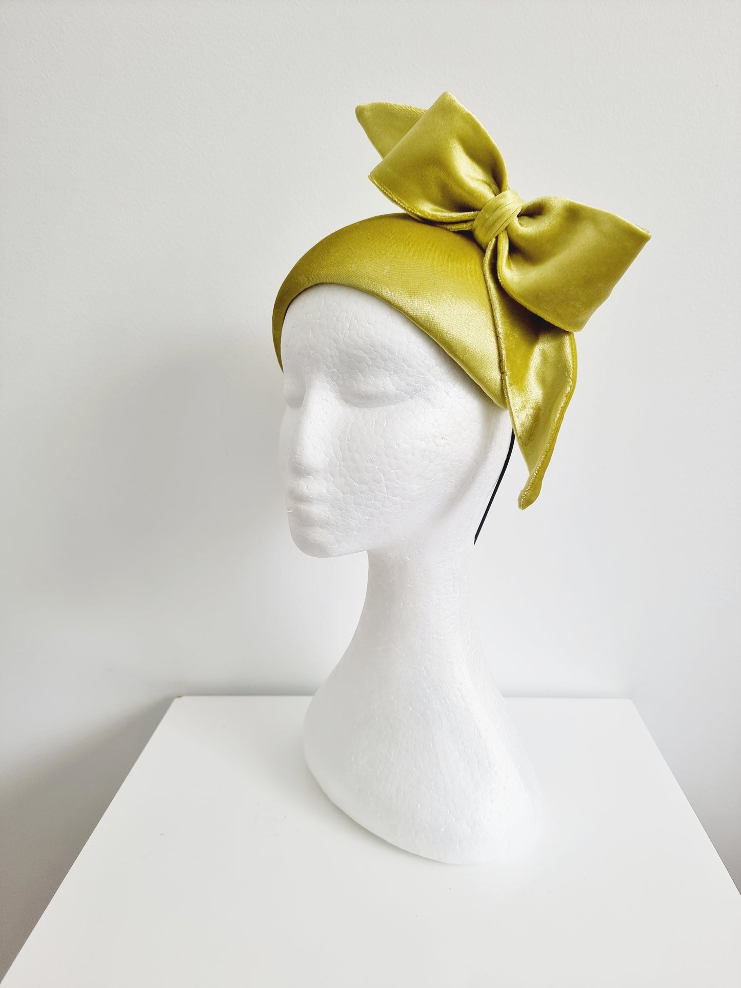 Miss Aggie. Womens Chartreuse velvet fascinator with bow