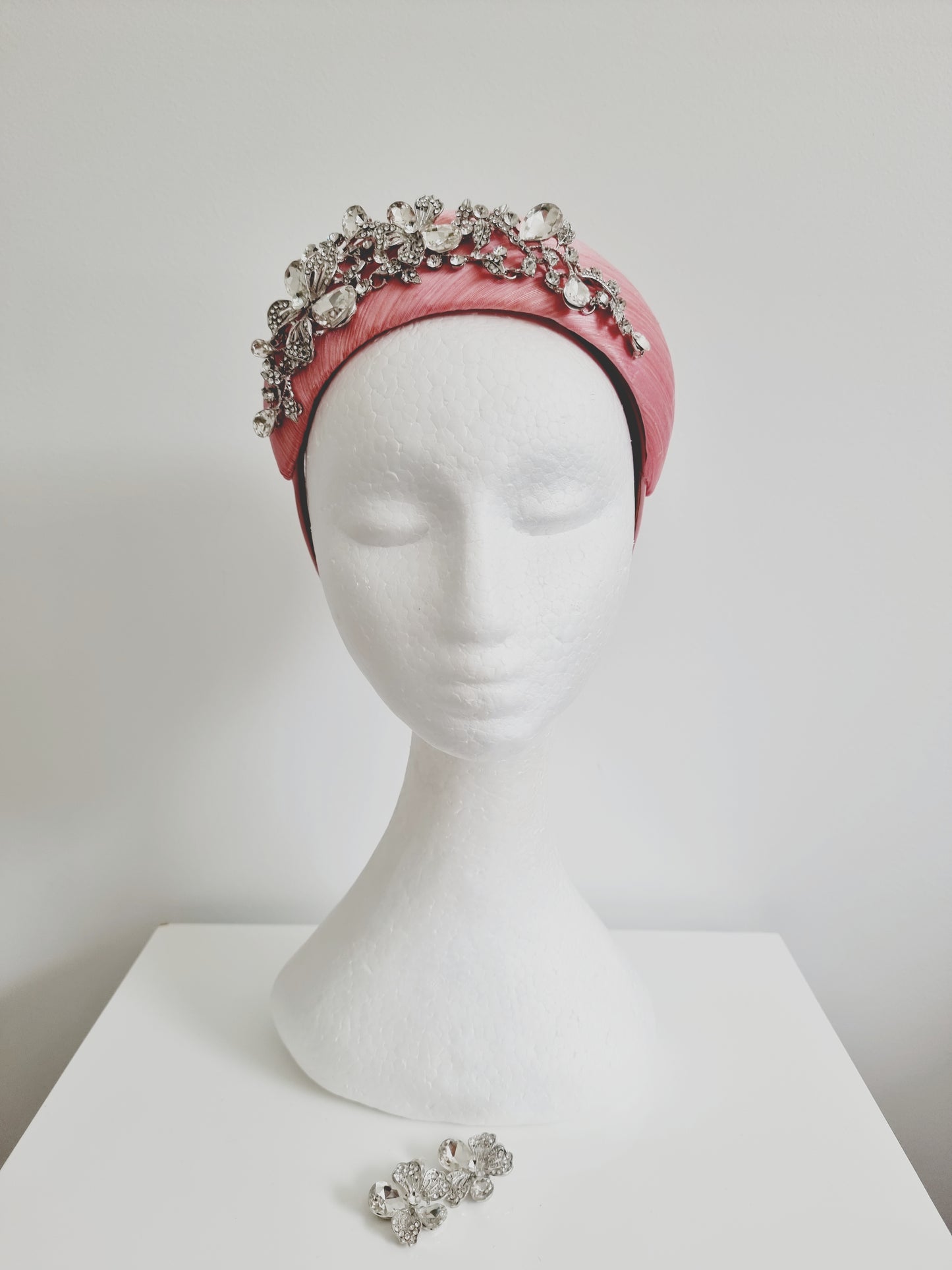 Miss Finley. Womens Pale Pink silk jewel fascinator headband