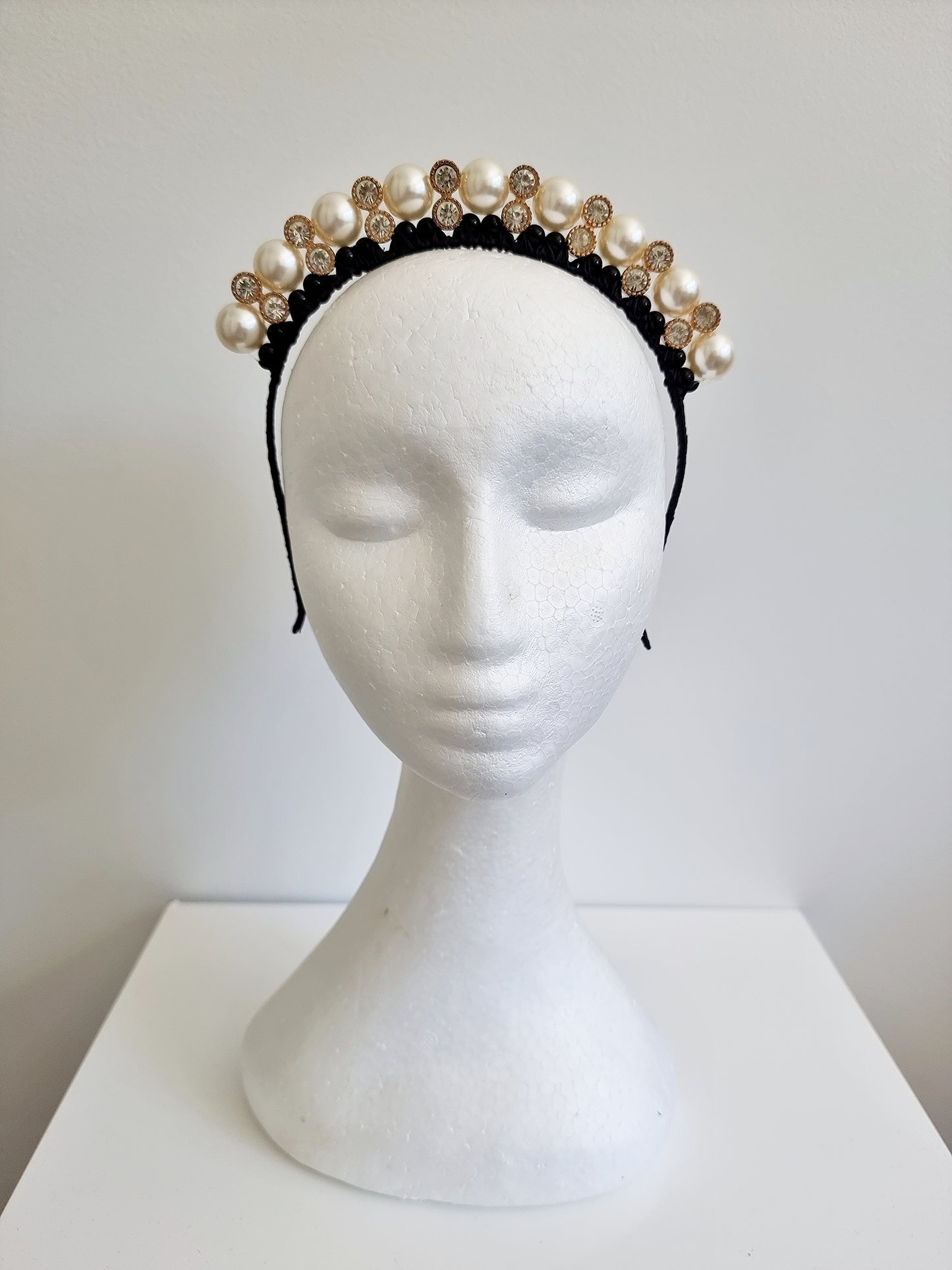 Miss Pearl. Womens off White  & black pearl gold embellished headband