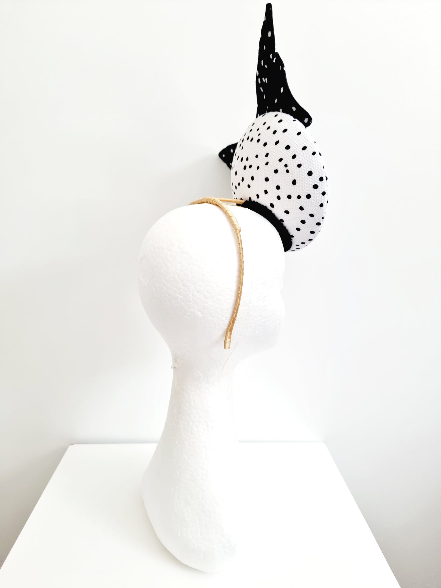 Miss Kenzie. Womens black and white percher headband fascinator with bow